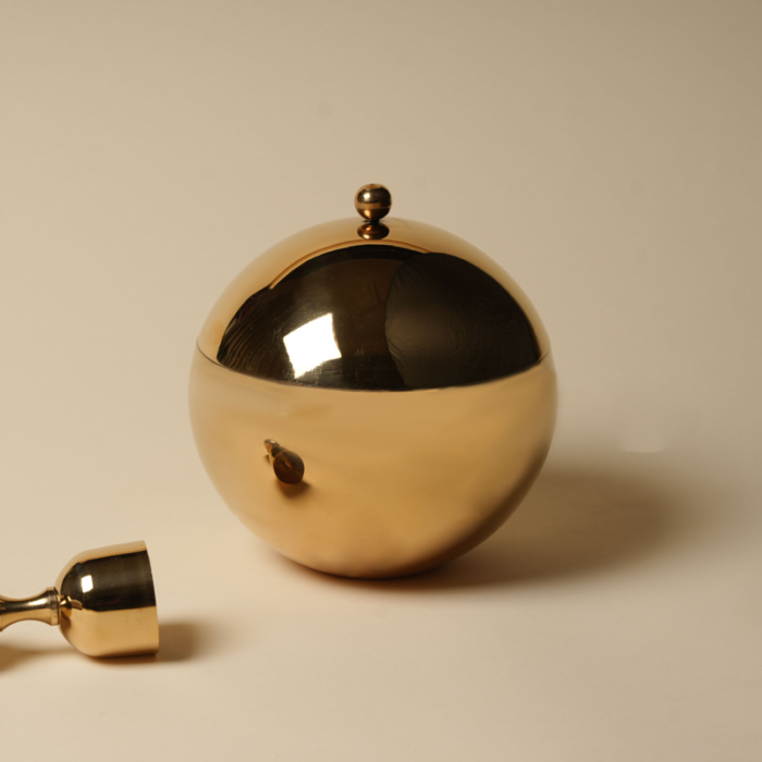 Sphere Chill-Gold Edition-Spherical Ice Bucket - Insulated Round Barware with Lid - Image 1
