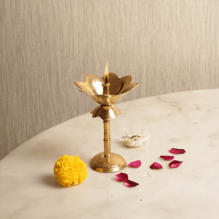 TEJ01863 Floral Eternal Jyot Stand - Image 1